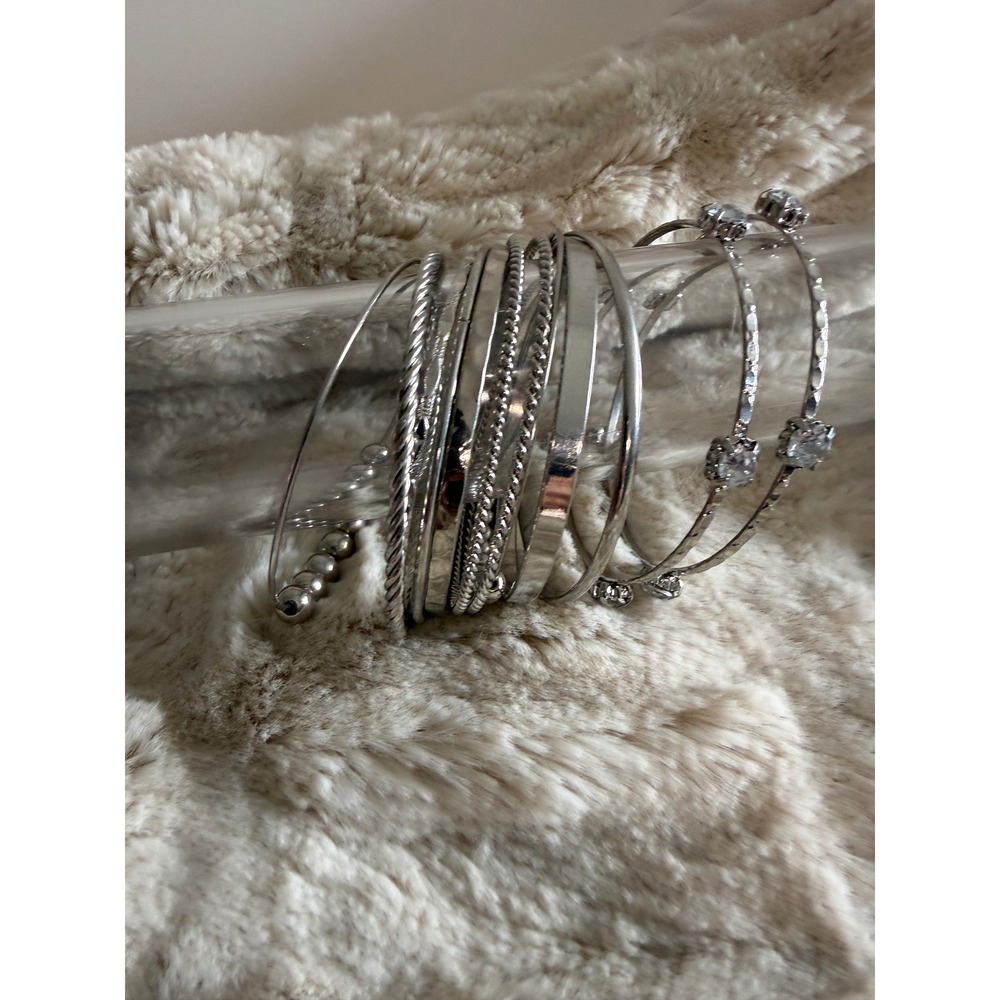 Silver Tone Stackable Bangle Bracelet Set Rhinestone Beaded Twisted Rope 10pc - Picture 3 of 5